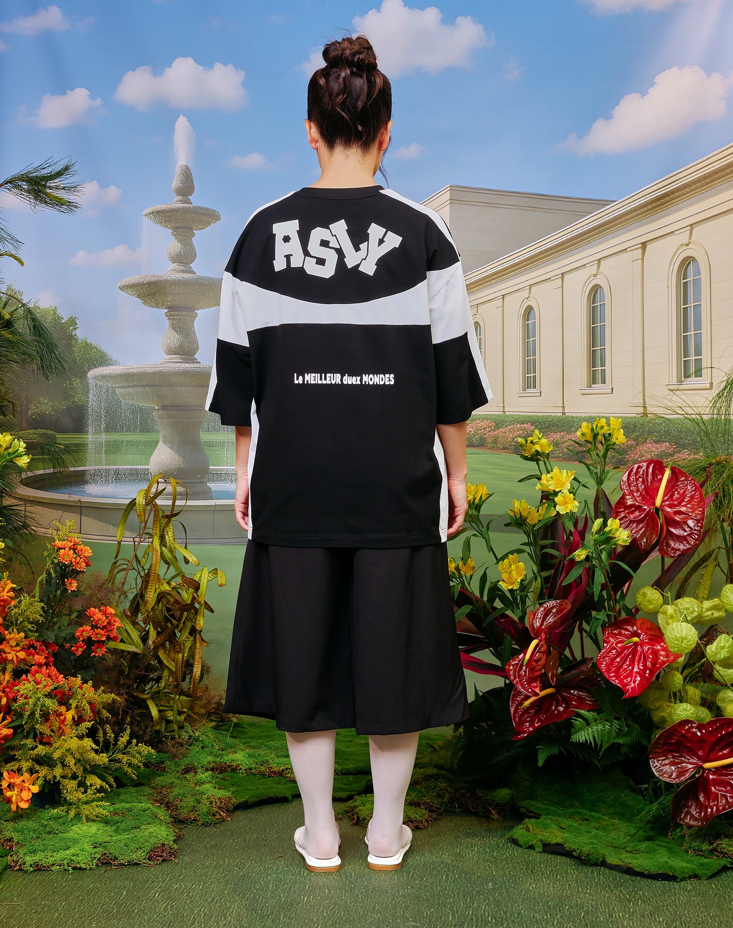 AslyxMachino Fleur Short Sleeve in Black