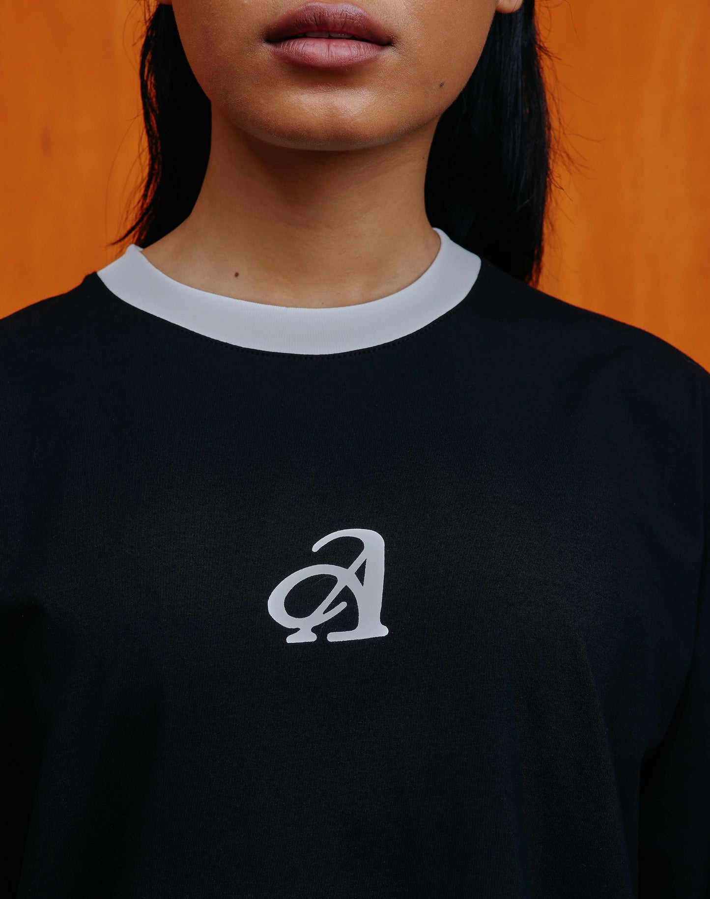 Asly Aura Basic in Black Long Sleeve