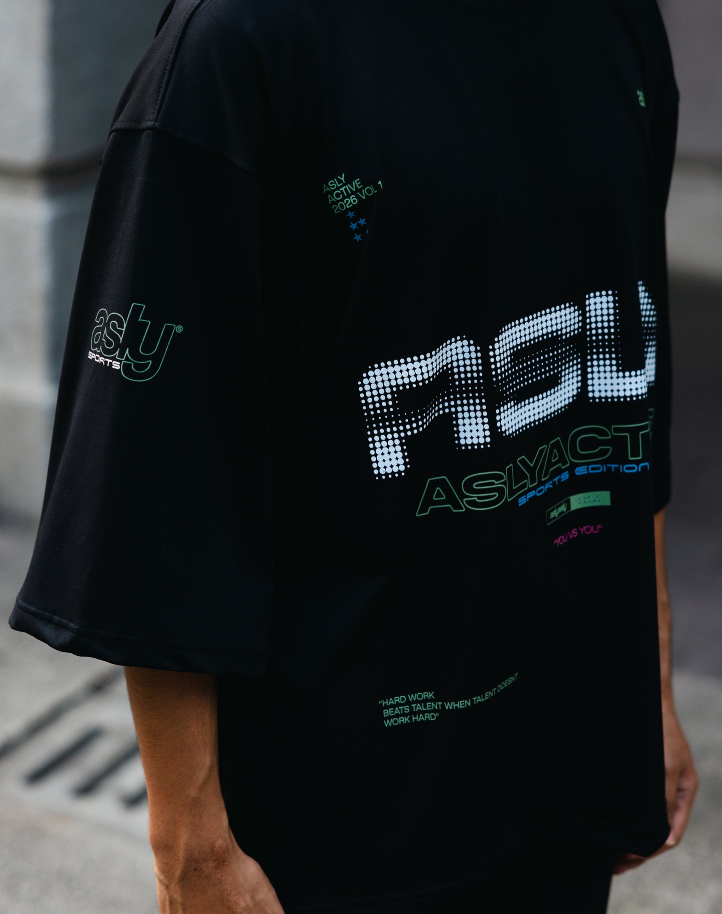 Asly Active Black in Short Sleeve