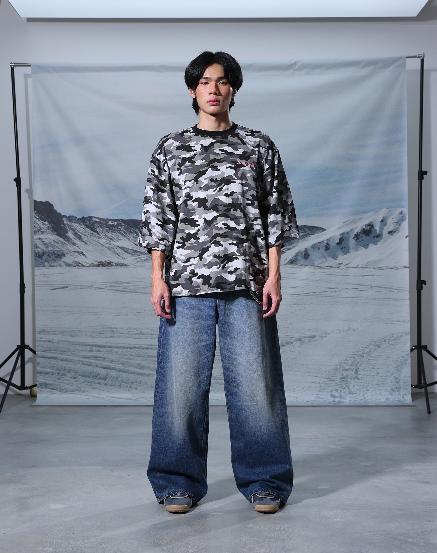 “Basic” Camou In Grey Short Sleeve