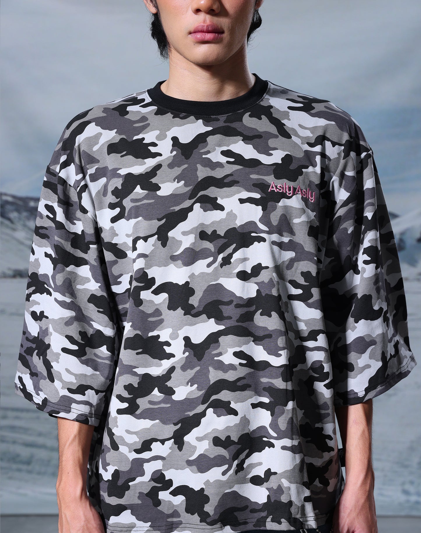 “Basic” Camou In Grey Short Sleeve